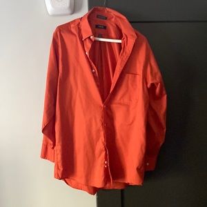 IZOD long sleeve button down collared shirt. Size 15 1/2  32-33.